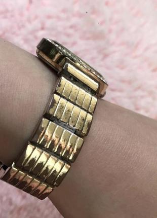 Женские наручные часы