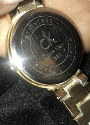 Женские наручные часы