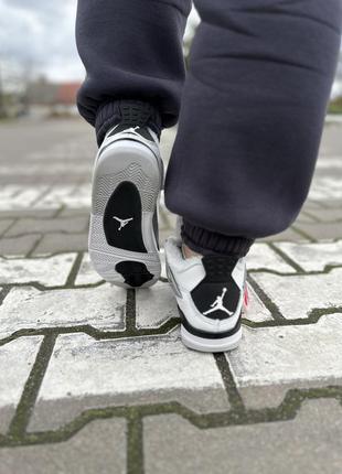 Зимние кроссовки nike air jordan 4 white grey black fur7 фото