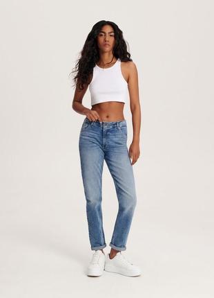 Нові джинси-бойфренд reserved boyfriend slim jeans