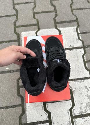 Зимние кроссовки nike air jordan 4 black cat fur6 фото