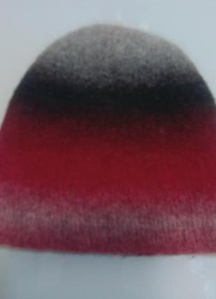 Вязано-валяная женская шапка-бини с эффектом градиента, 100% шерсть4 фото