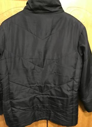 Куртка  черная на синтепоне демисезонная   48-50р написано 16(44)3 фото
