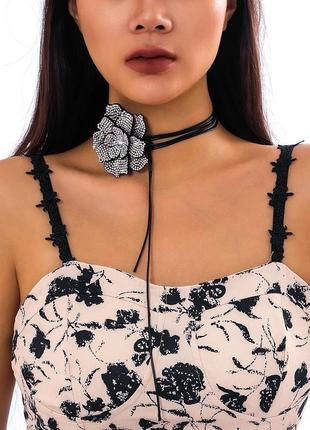 Тренд цветок чокер на шнурках цветочка черная с камнями блестящий колье пояс