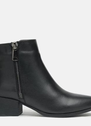 Шкіряні жіночі черевики  plezuro