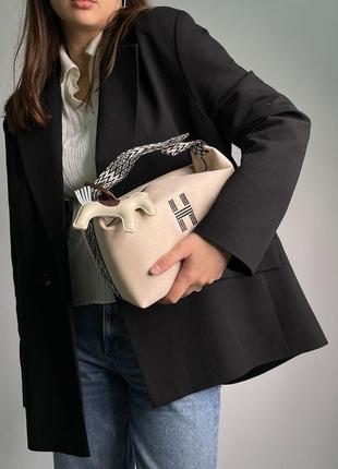 Крутая сумочка органайзер hermes косметичка хермес с ручкой женская3 фото