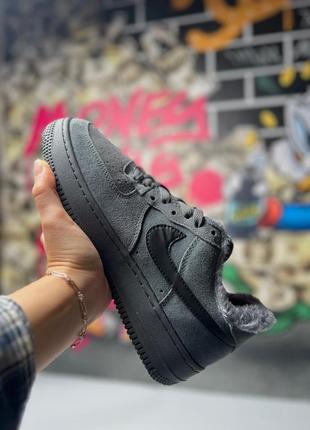 Кроссовки nike air force low womens grey хутро