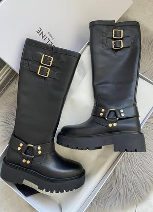 Шикарні брендові ботинки чоботи в стилі high boot celine biker in calfskin - vegetal tanning black2 фото