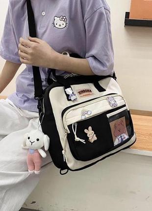 Сумка рюкзак с брелком, карточкой и значками в японском стиле5 фото