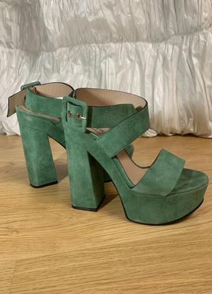 Босоножки ciampaolo viozzi замша кожа италия платформа каблук пряжка