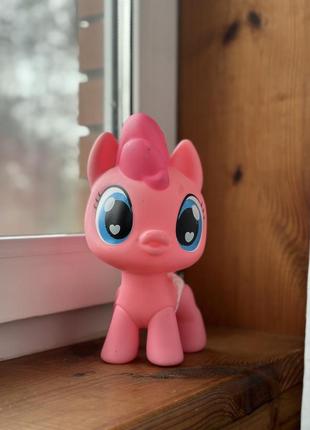 Іграшка пупс поні виконана у стилі мультфільму "my little pony".