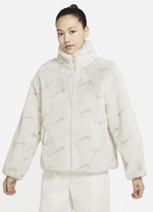 Плюшева шуба куртка nike sportswear plush faux fur all over print jacket шубка шерпа нова оригінал1 фото