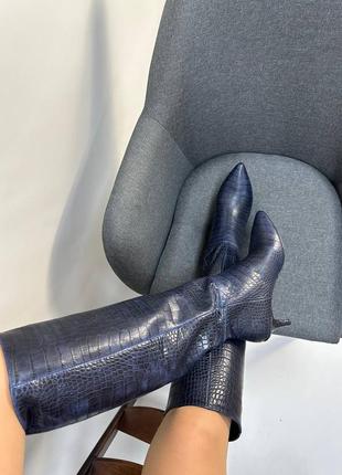 Эксклюзивные сапоги кожаные трубы на каблуке заколка 6см