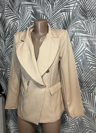 Піджак жіночий бежевий s/m