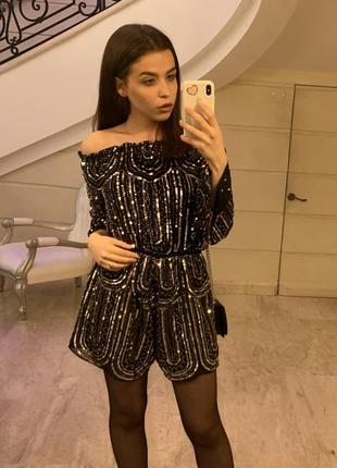 Комбинезон в паетки и бисер