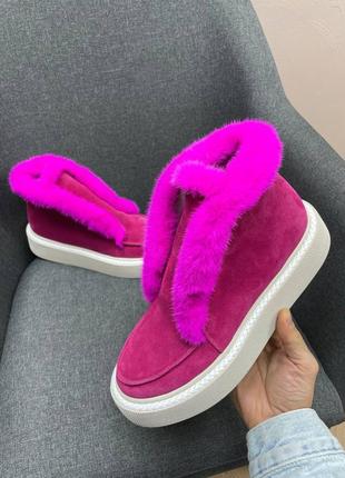 Яркие розовые фуксия замшевые ботинки с опушением из норки3 фото