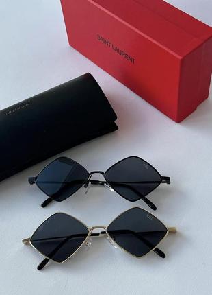 Сонцезахисні окуляри ромбики saint laurent8 фото