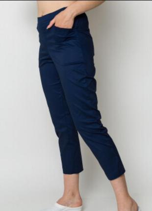 Стильные базовые темно - синие укороченные брюки tu1 фото