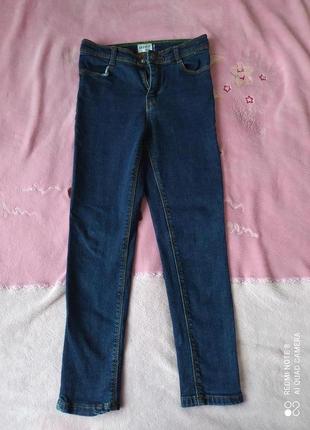 Фірмові джинси