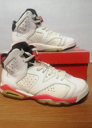 Кроссовки nike air jordan retro 6