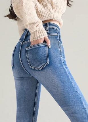 Теплые джинсы на меху на флисе
