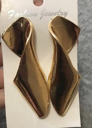 Серьги, серёжки гвоздики золотые