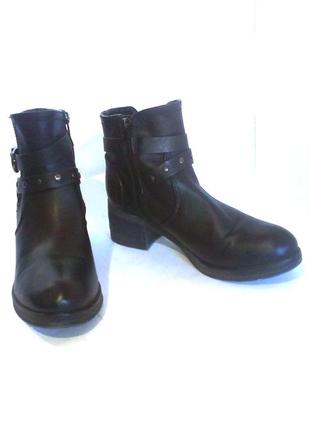 🥾 стильные демисезонные ботинки на невысоком каблуке от mywear, р.36 код b36442 фото