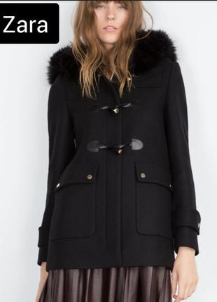 Пальто женское черное теплое шерсть с меховым капюшоном от бренда zara s