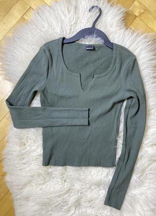 Шикарная фирменная кофточка