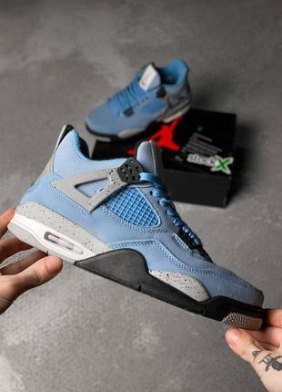 Кросівки жіночі / чоловічі блакитні замшеві nike air jordan 4 retro university blue1 фото