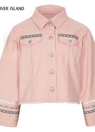 Рожева джинсова куртка джинсовка із широкими рукавами та прикрасою для дівчаток river island
