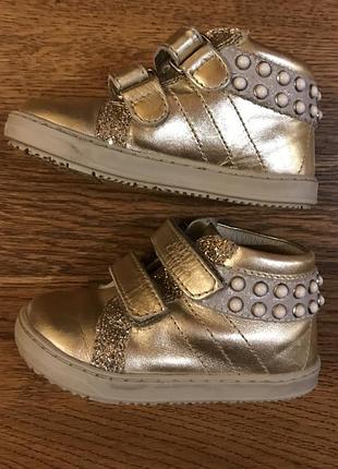 Черевики, кросівки, туфлі chicco , p.21 ( шкіра )