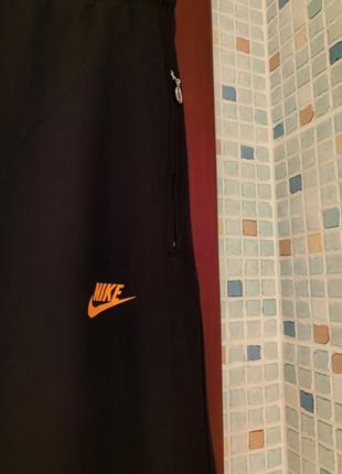 Новые спортивные штаны nike.3 фото