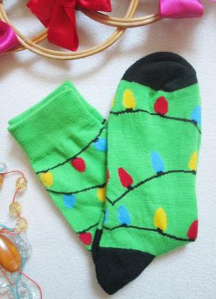 Суперовые хлопковые носки в новогодний принт с гирляндой new 💖💜💖2 фото