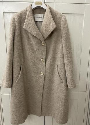 Очень стильное и теплое пальто. супер состав. как max mara
