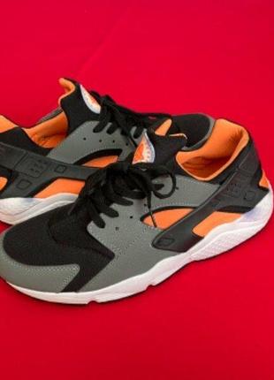 Кроссовки nike air huarache оригинал 45-46 размер