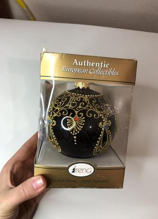 Новогодние игрушки