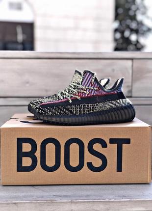 Adidas yeezy boost 350 v2 holiday женские летние кроссовки адидас изи буст 350 рефлективные, кросівки адідас ізі 350 жіночі