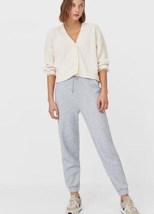 Стильный оверсайз кардиган stradivarius