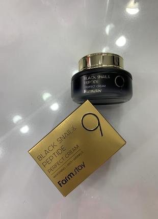Омолаживающий крем farmstay black snail & peptide 9 perfect cream