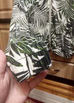 Кофта із замочком, у рослинний принт, трикотажна3 фото