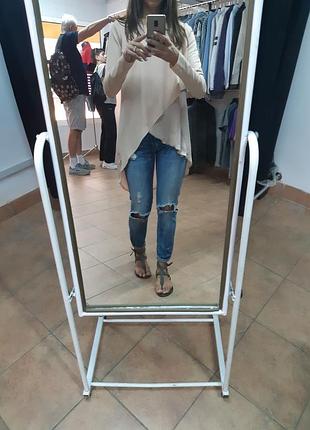 Крута асиметрична кофта zara