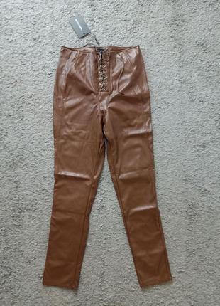 Шоколадно-коричневые кожаные брюки леггинсы на шнуровках3 фото