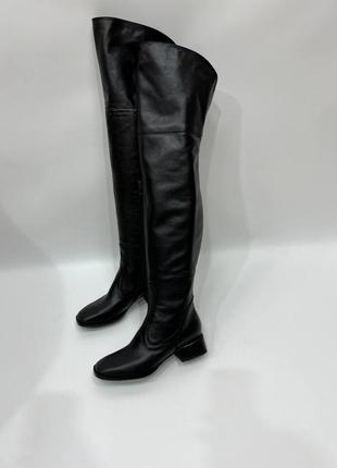 Эксклюзивные ботфорты высокие кожаные черные с квадратным мысом на каблуке 3см, демисезоне,зимовые5 фото