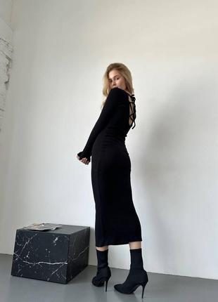 Элегантное женственное платье миди длинное облегающее силуэтное с длинными рукавами со шнуровкой на спине ангора рубчик1 фото