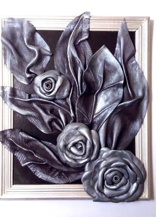 Картина 28 см - 23 см, серебряные розы из натуральной кожи, цветочный натюрморт, ручная работа5 фото