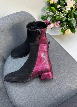 Ботинки замшевые,кожаные черные с квадратным носком на каблуке 3см10 фото