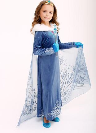 Велюрова сукня принцеси ельзи з хутром5 фото