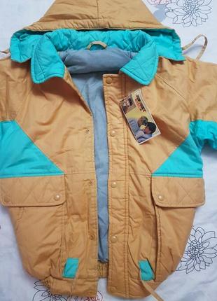 Куртка-бомбер демисезон теплий з капюшоном на синтепоні на 146-152 см4 фото