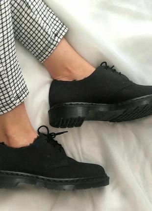 Кожаные полу ботинки Martens Calzatura aperta rosa размера в отличном состоянии